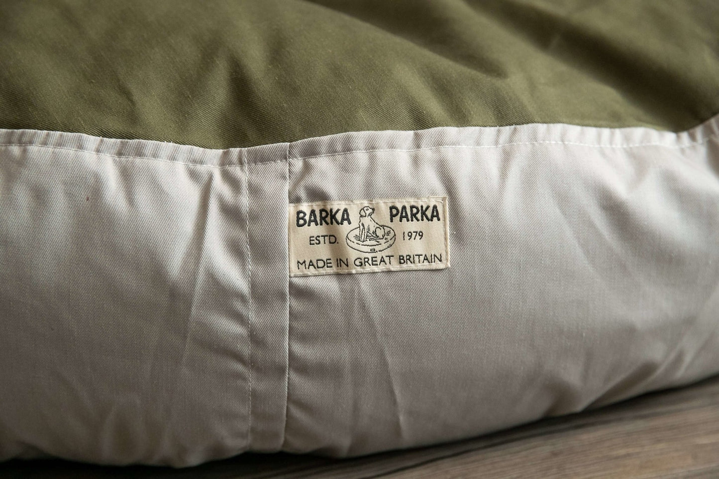 Barka Parka Dog Bed - Olive and sage - Barka Parka Dog Beds