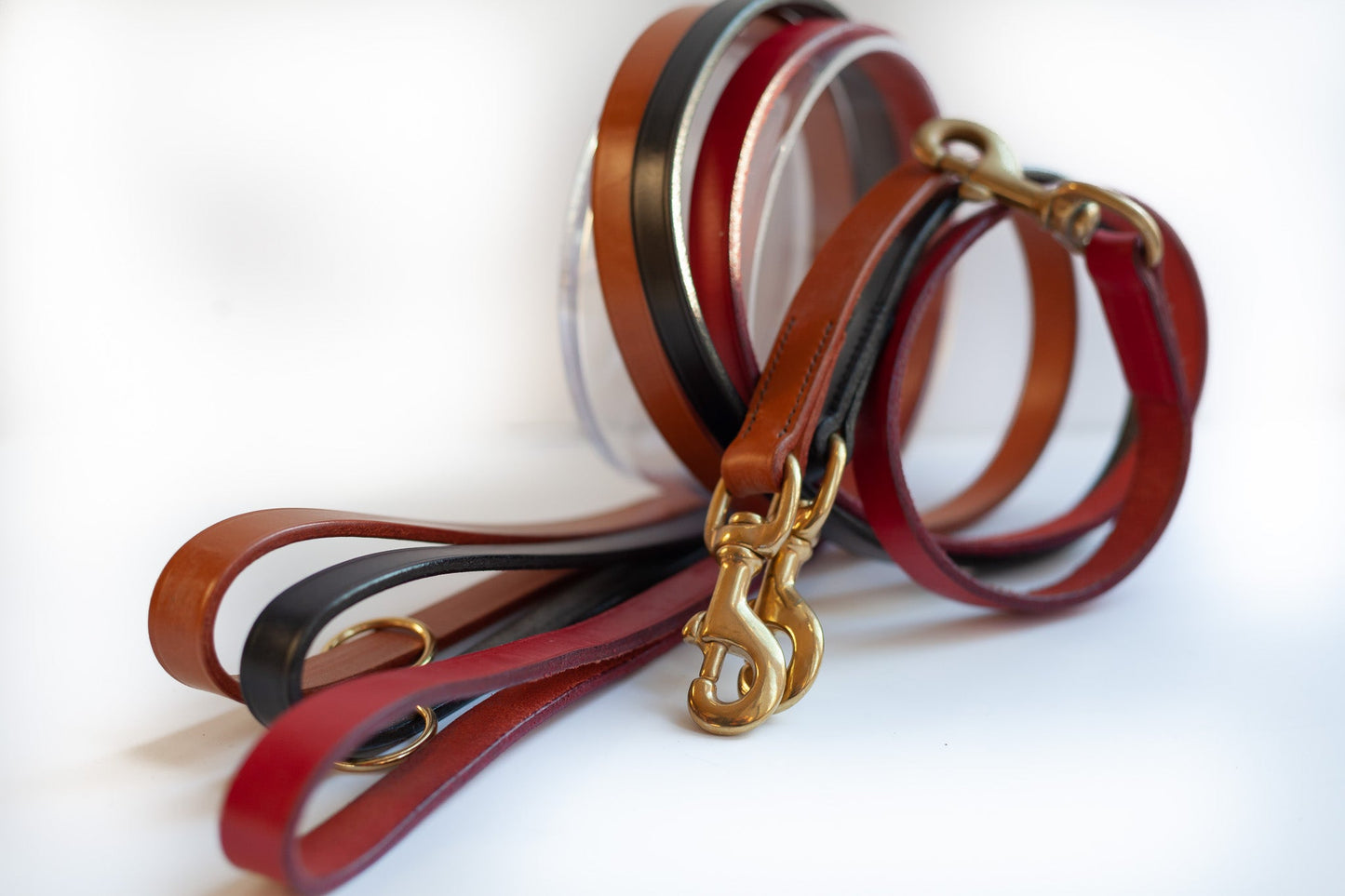 Leads - Hand-stitched English bridle leather - Barka Parka Dog Beds