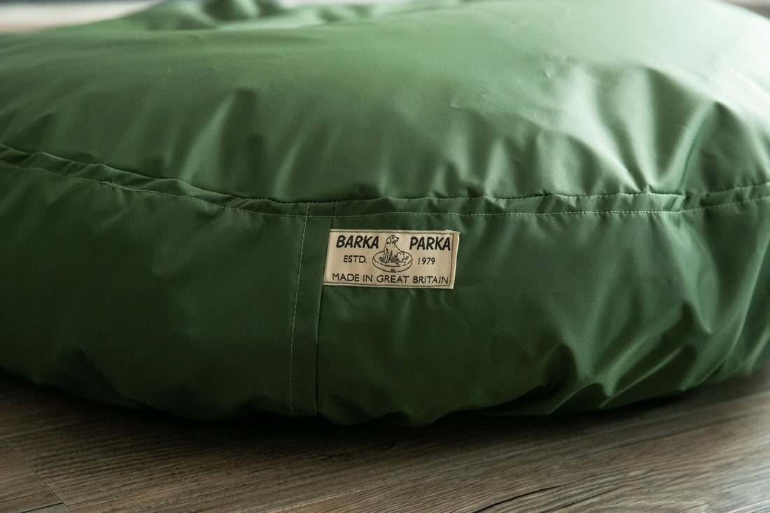 How to stop my dog peeing on its bed - Barka Parka Dog Beds